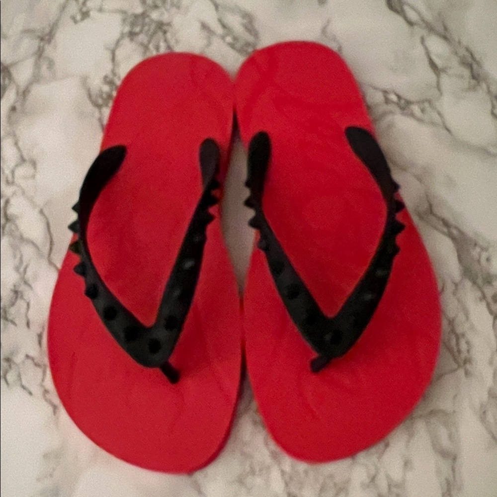 Christian Louboutin Size 7 Studded Red and Black Women's Flip Flops New no Tags - Picture 4 of 5